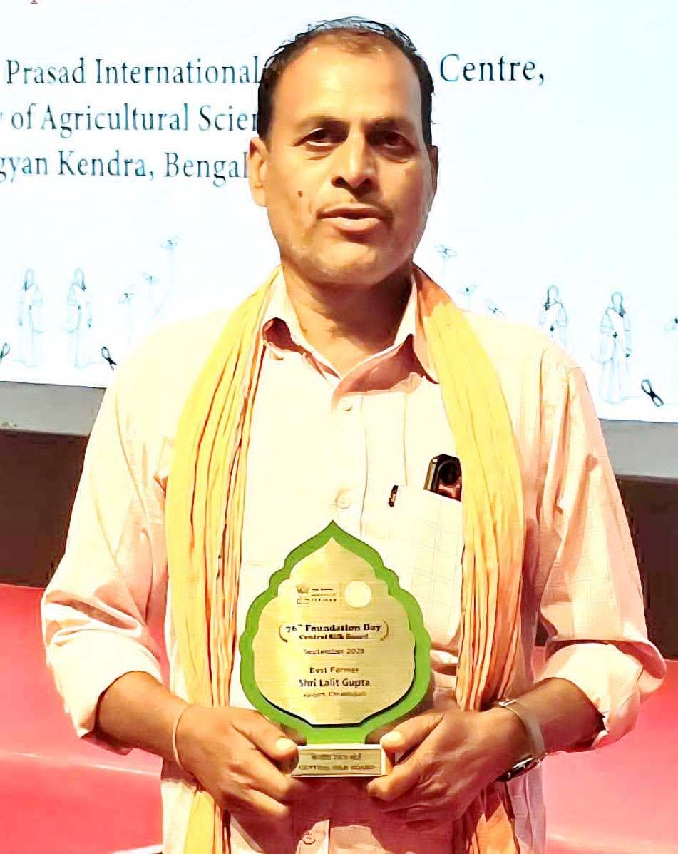 टसर कोसा उत्पादन से आत्मनिर्भर बने ललित गुप्ता, रायगढ़ जिले के लिए बने प्रेरणा स्रोत..